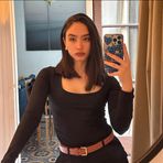 Olivia Sans - Facebook