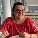 Olívia Santos - Facebook