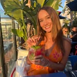 Olivia Strauss - @olivia_strauss - Instagram