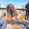 olivia - @oliviaulloa3 - TikTok