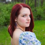 Olivia Vickers - @edythemaurtice - Instagram