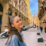 Olivia Viola - @oliviaviola71 - Instagram