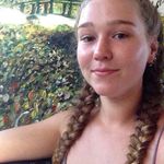 Olivia Watt - @oliviawatt.art - Instagram