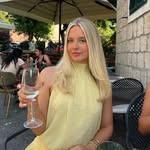 Olivia 🦋 - @olivia_wayx - Instagram