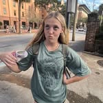 Olivia Welsh - @oliviawelsh.closet - Instagram