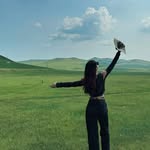 Olivia Ye - @hangwen9025 - Instagram