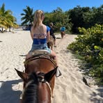 Alli Beasley - Facebook