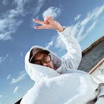 Oliver Holmes - @ollie_holmes - Instagram