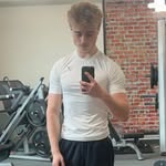 Ollie Holmes - @olliemopp - Instagram