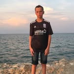 @olly.moore_ - Instagram