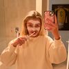 Molly ⚡️ - @mollynelson17 - TikTok