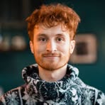 Olly Stone - Facebook
