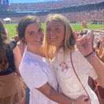 Molly Warren - @molly.warren.8 - Instagram