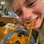 olly - @ollywarrenisnotreal - Instagram