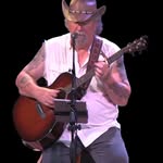 Nick Olson (George Nicholson) - @nickolsoncountry - Instagram