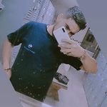 Omar BooKer - @omargles - Instagram