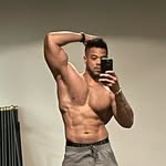 OMAR BUCKLE🇯🇲 - @omarbuckle - Instagram