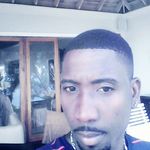 omar ellis - @omarellis2000 - Instagram