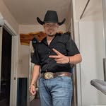 Omar Leyva - @omarleyva800 - Instagram