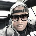 Omar Ray - @pimpinsilky - Instagram
