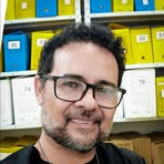 Omar Schneider - Facebook