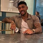 Renè Omar Stephenson - @reneomarstephenson - Instagram