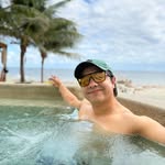 Omar Valadez - @omarv4 - Instagram