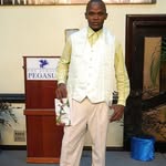 Omar Wallen - @mucho_vybz - Instagram