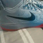 Omari Booker - @shoe_with_the_socks - Instagram