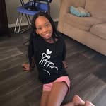 Mona Davis - @mona.davis.988373 - Instagram