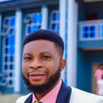 Emmanuel Onyeka - @onyekaemmanuelchuks - Instagram