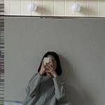 지수 - @bomgardneroralee - Instagram