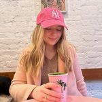 Nora Owen - @norazowen - Instagram