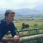 Oreste Russo - @unstringedb65 - Instagram