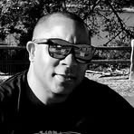 Orlando Bell - Facebook