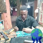Oscar Amosi - Facebook
