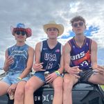 Owen Flores - @owencflores - Instagram