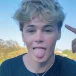 Pablo Gray - @_pablogray - Instagram