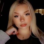 Paige Chavez - @reviewing_mama - Instagram