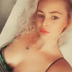 Bethany-paige Lees - @bethlees19 - Instagram