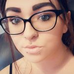 Paige Dutton - @paige.markham.90 - Instagram