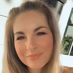 Paige Smallbone - @paigesmallbone - Instagram