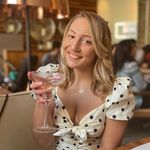 Paige Wolfe - @paigemollywolfe - Instagram