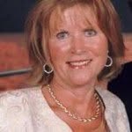 @pam_bryson - Instagram