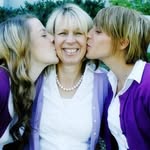 Pamela Housley - @pamhousley - Instagram