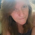 Pam Lyons - @pamlyons00 - Instagram