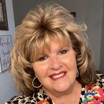 Pam Stowell - @ksksishsbssushsh - Instagram