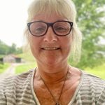 Pam Swift - @southerngirl_by_grace478 - Instagram