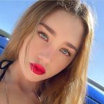 Pamela Bash - @pamelabash___ - Instagram