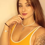 Pamela Castello - @pamelacastellologuga - Instagram